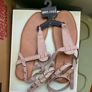 Tans strapped sandals new